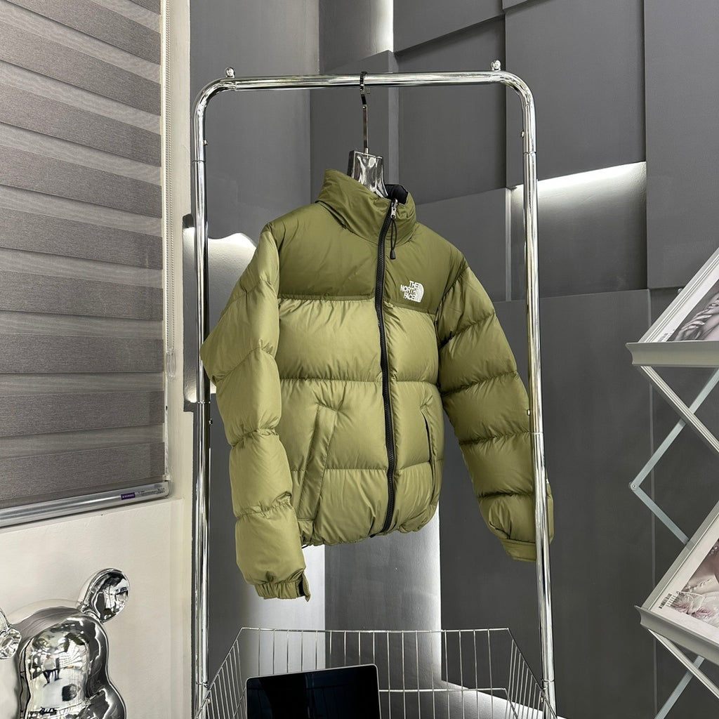 The North Face Olive Green Two-Tone Stand-Collar Puffer Jacket