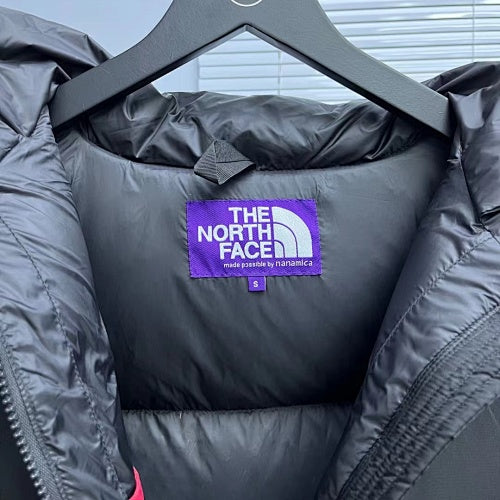 The North Face Black Tonal Logo Hooded Quilted Puffer Jacket