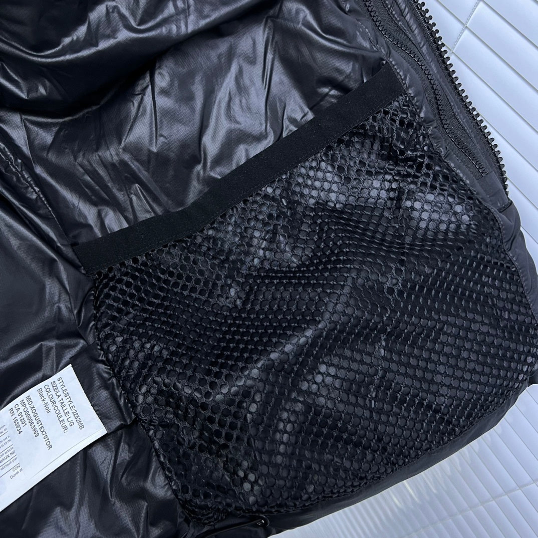 Canada Goose Black Hooded Quilted Puffer Jacket with Classic Logo