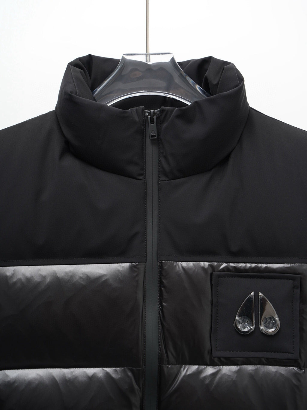 Moose Knuckles Black Mixed-Finish Quilted Puffer Vest